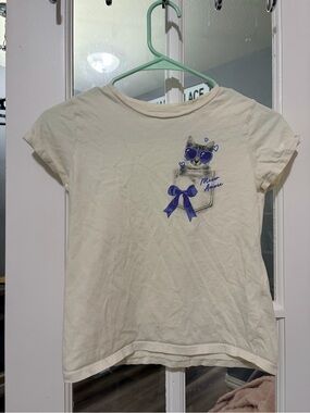 Old Navy Cream Short Sleeve Tee with Blue Cat Pocket Graphic